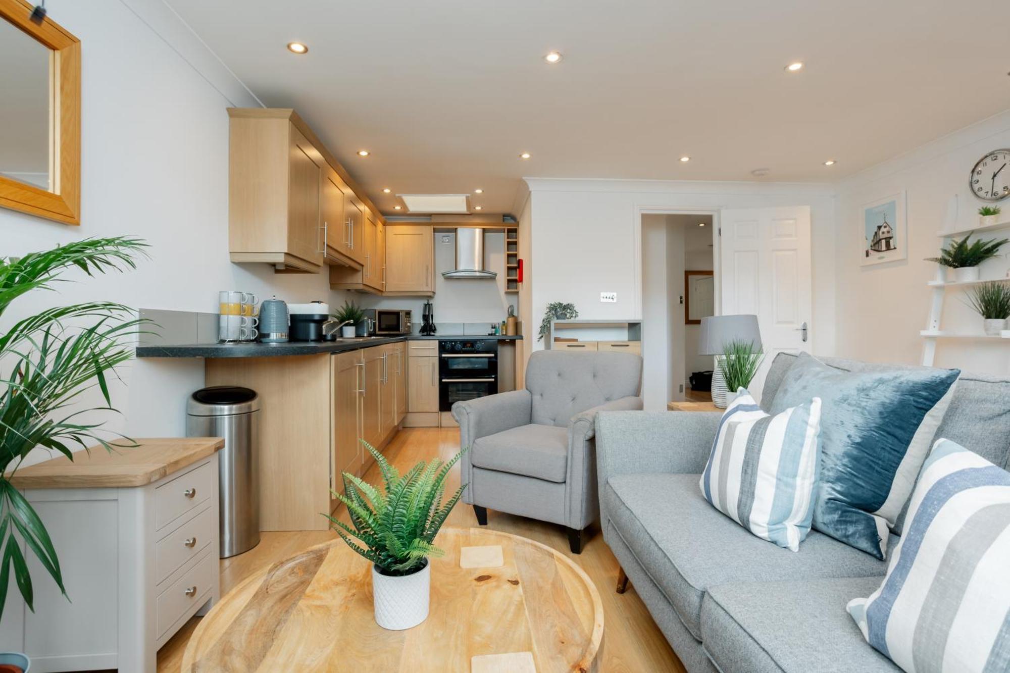 Starhost Residences - Central 3 Bed Apartment At Regents Court, Newbury Newbury (Berkshire) Exterior foto